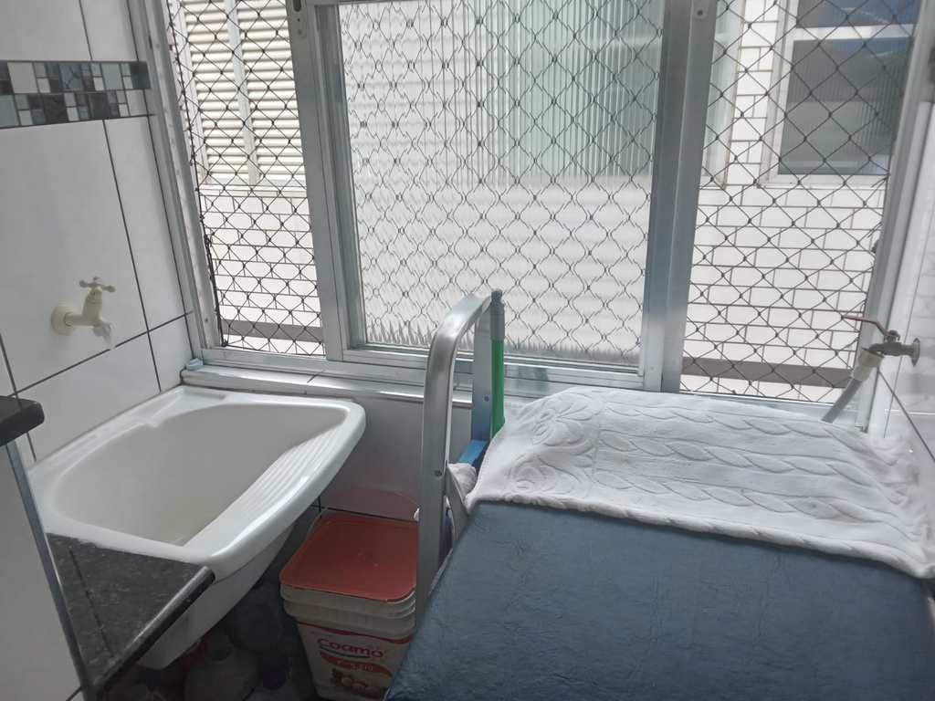 Kitnet em Praia Grande, no bairro Guilhermina