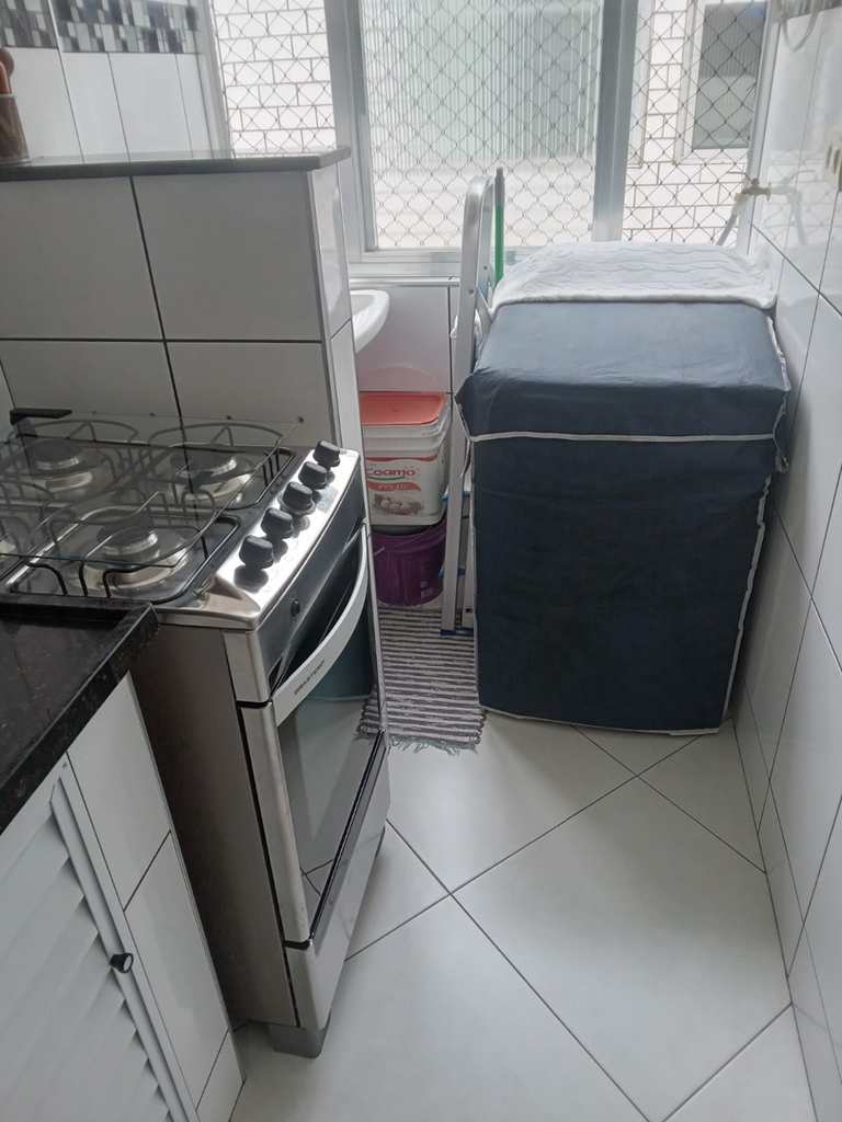 Kitnet em Praia Grande, no bairro Guilhermina