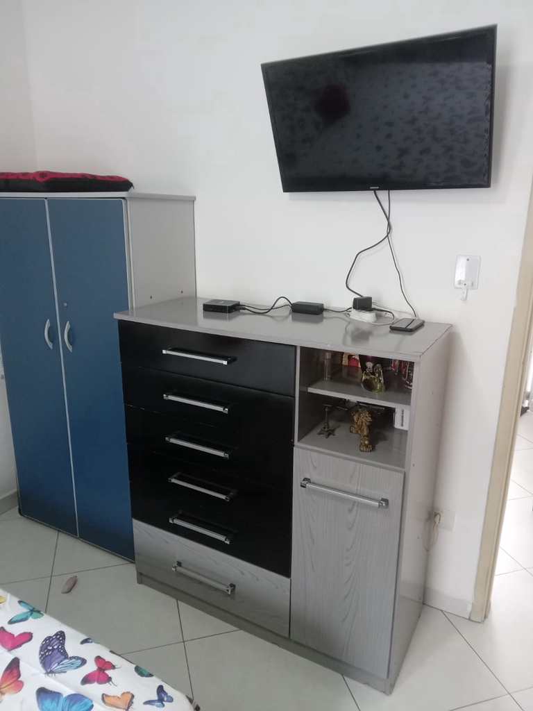 Kitnet em Praia Grande, no bairro Guilhermina