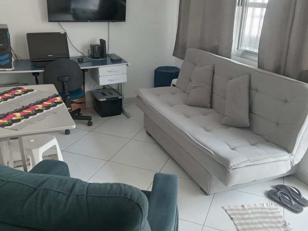 Kitnet em Praia Grande, no bairro Guilhermina