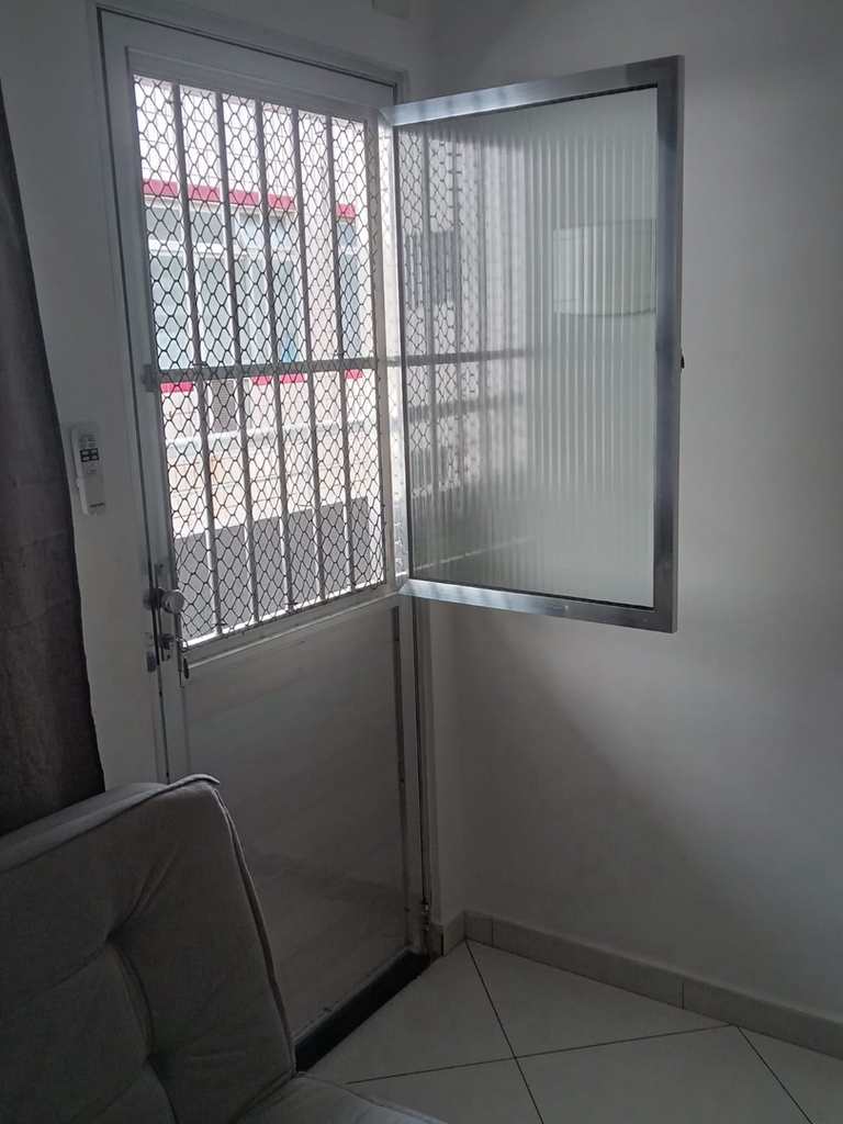 Kitnet em Praia Grande, no bairro Guilhermina