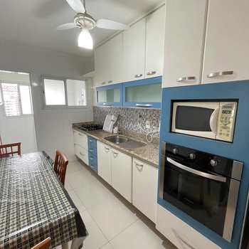Apartamento em Praia Grande, bairro Guilhermina