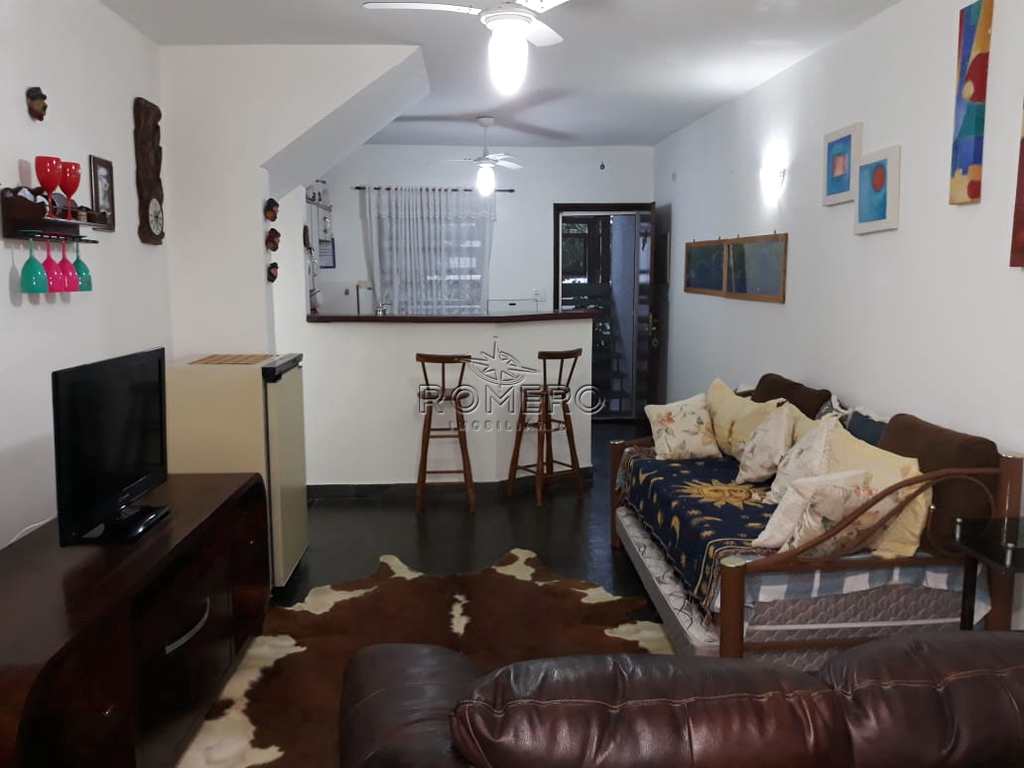 Apartamento em Ubatuba, no bairro Praia Saco Ribeira