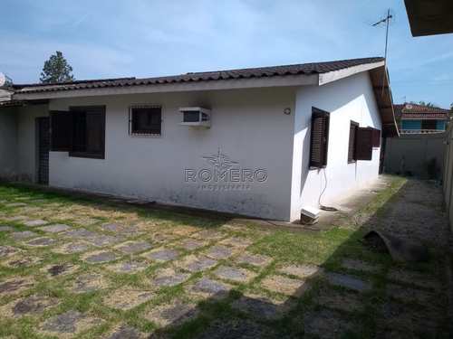 Casa, código 1225 em Ubatuba, bairro Perequê Açu