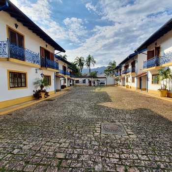 Apartamento em Ubatuba, bairro Praia da Maranduba