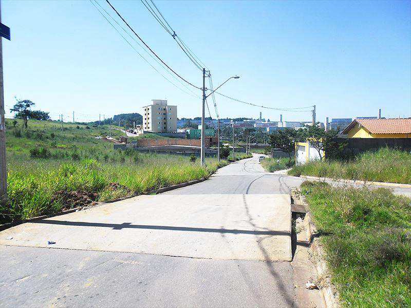 Terreno em Guarulhos, no bairro Nova Carmela