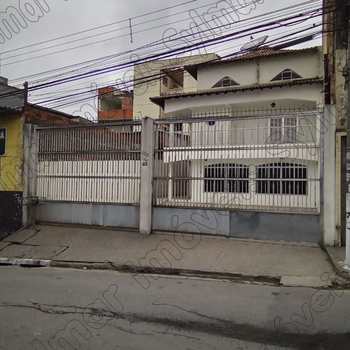 Sobrado em Guarulhos, bairro Jardim Presidente Dutra