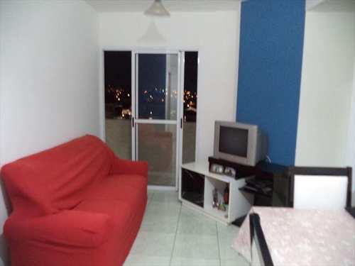 Apartamento, código 222 em Jandira, bairro Centro