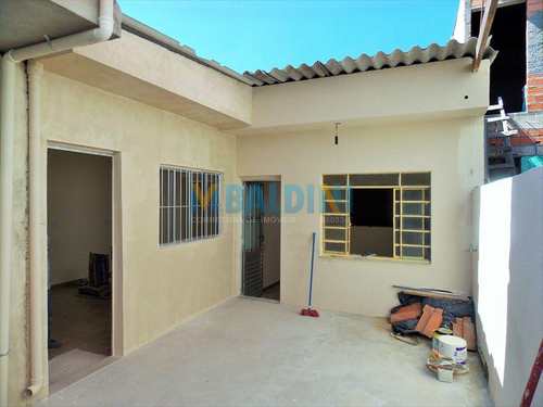 Casa, código 680 em São Paulo, bairro Jardim Maia