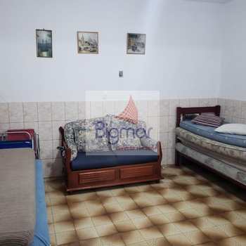 Kitnet em Praia Grande, bairro Boqueirão