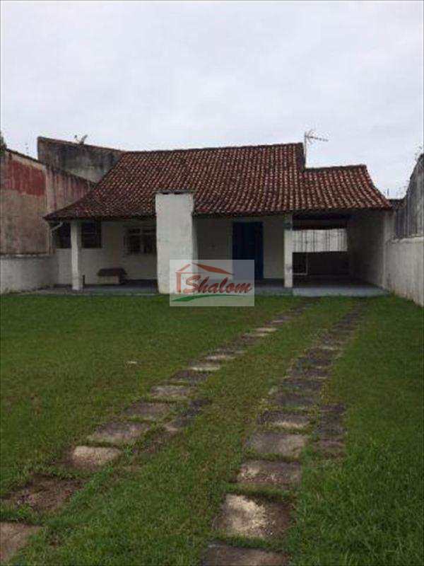 Casa em Caraguatatuba, no bairro Martim de Sá