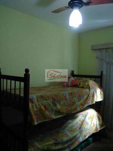 Apartamento, código 1021 em Caraguatatuba, bairro Jaraguá