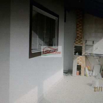 Casa em Caraguatatuba, bairro Massaguaçu