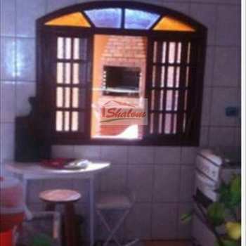 Sobrado em Caraguatatuba, bairro Prainha