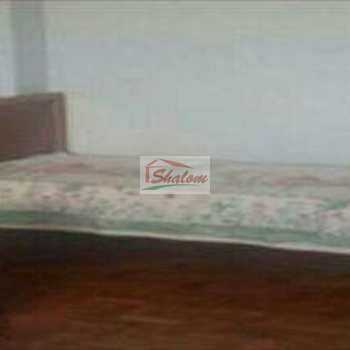 Apartamento em Caraguatatuba, bairro Sumaré