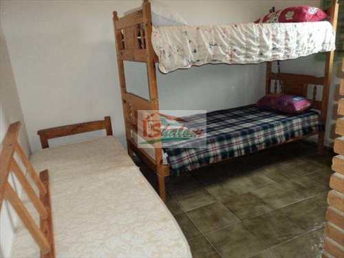 Casa, código 831 em Caraguatatuba, bairro Massaguaçu