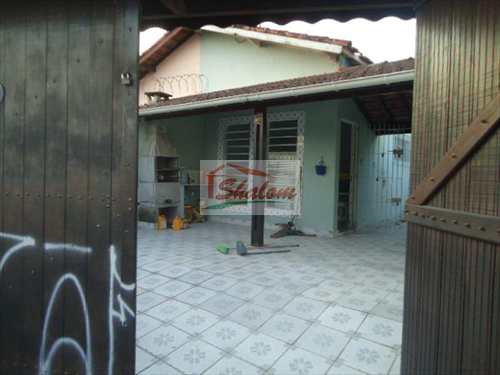 Casa, código 644 em Caraguatatuba, bairro Indaiá