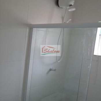 Casa em Caraguatatuba, bairro Massaguaçu