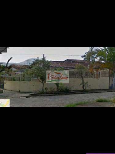 Casa, código 620 em Caraguatatuba, bairro Indaiá