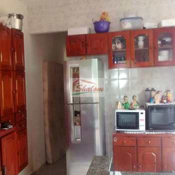 Casa em Caraguatatuba, bairro Jardim Porto Novo