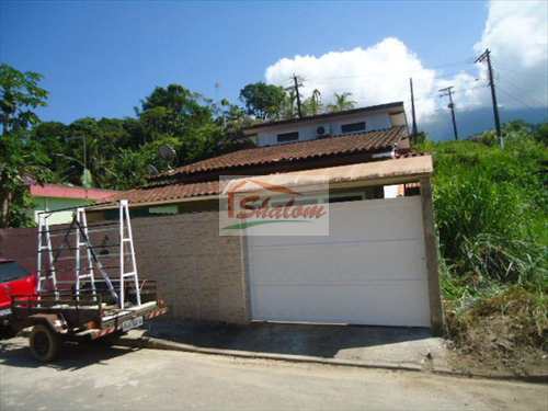 Sobrado, código 373 em Caraguatatuba, bairro Massaguaçu