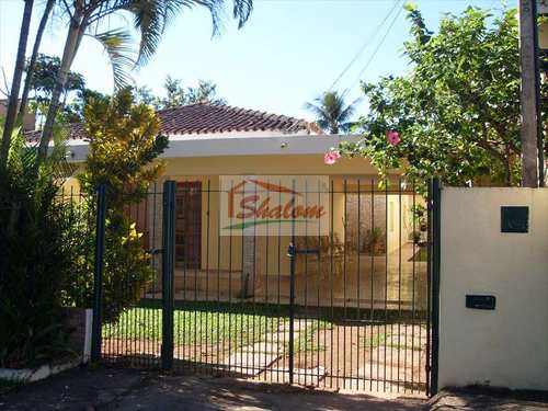 Casa, código 198 em Caraguatatuba, bairro Sumaré