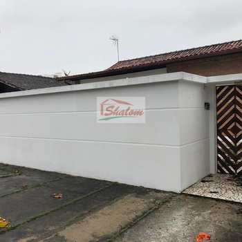 Casa em Caraguatatuba, bairro Indaiá