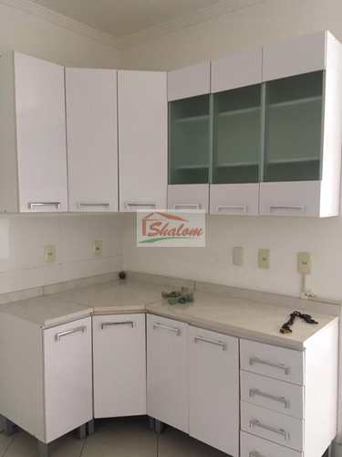 Sobrado, código 1211 em Caraguatatuba, bairro Martim de Sá