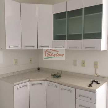 Sobrado em Caraguatatuba, bairro Martim de Sá