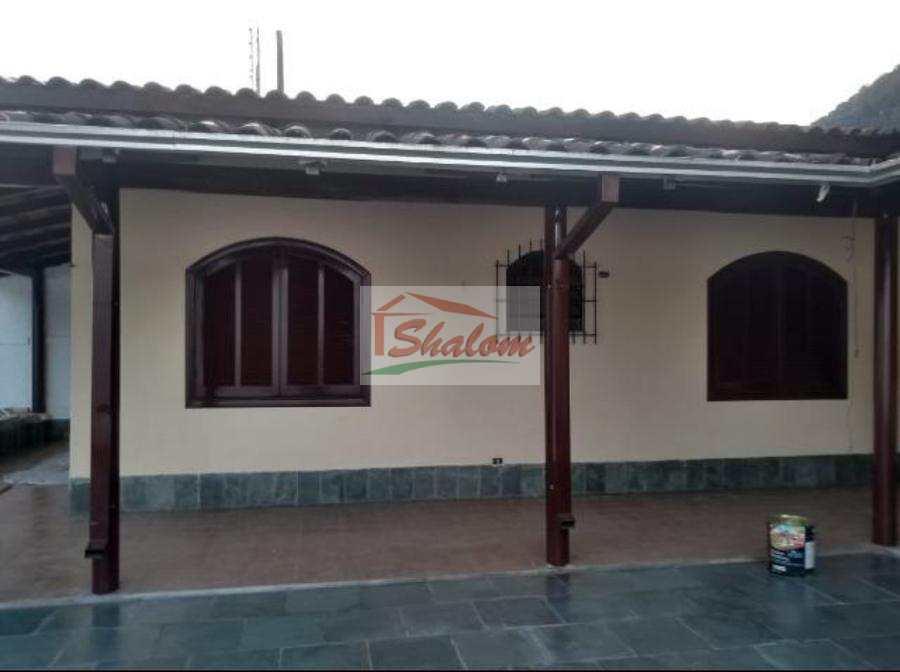 Casa Comercial em Caraguatatuba, no bairro Jardim Olaria