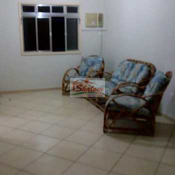 Kitnet em Caraguatatuba, bairro Centro