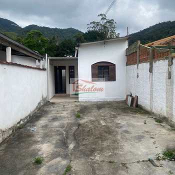 Casa em Caraguatatuba, bairro Jaraguazinho