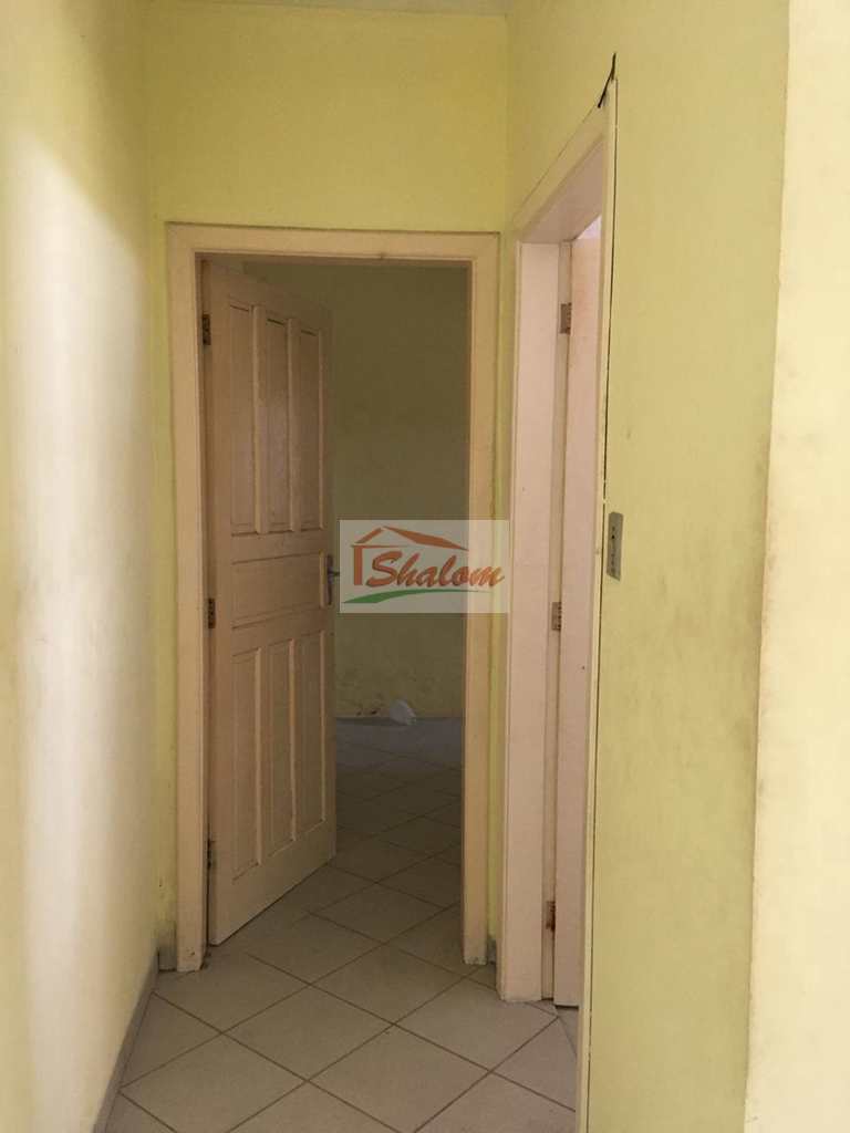 Casa em Caraguatatuba, no bairro Indaiá
