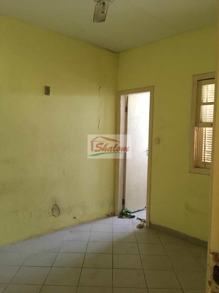 Casa em Caraguatatuba, no bairro Indaiá