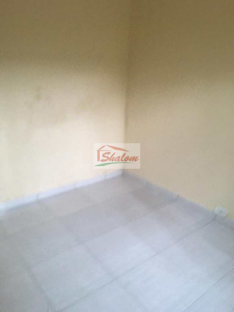 Casa em Caraguatatuba, no bairro Tinga