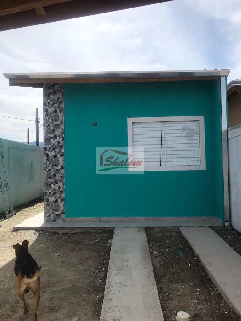 Casa em Caraguatatuba, no bairro Balneário dos Golfinhos