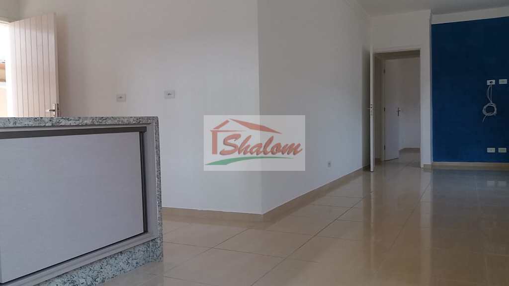 Casa em Caraguatatuba, no bairro Poiares