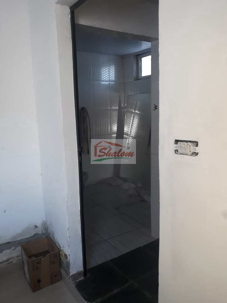 Casa em São Sebastião, no bairro Canto do Mar