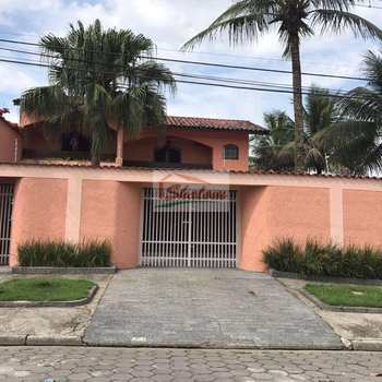Casa em Caraguatatuba, bairro Indaiá