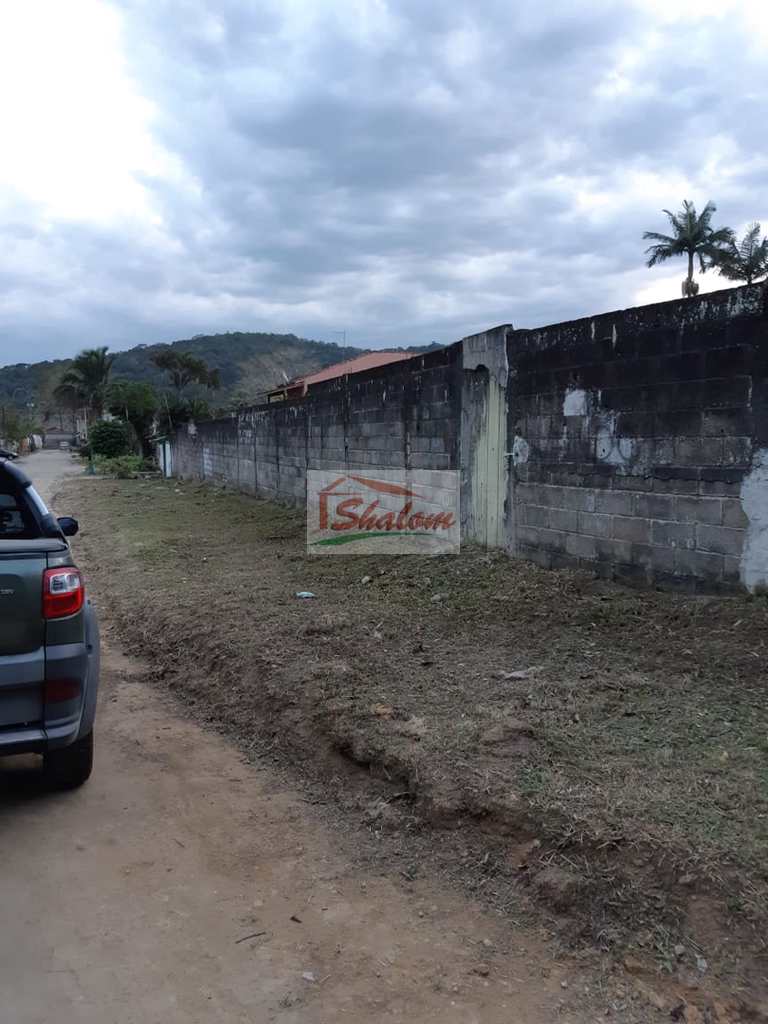 Terreno em Caraguatatuba, no bairro Balneário Gardem Mar
