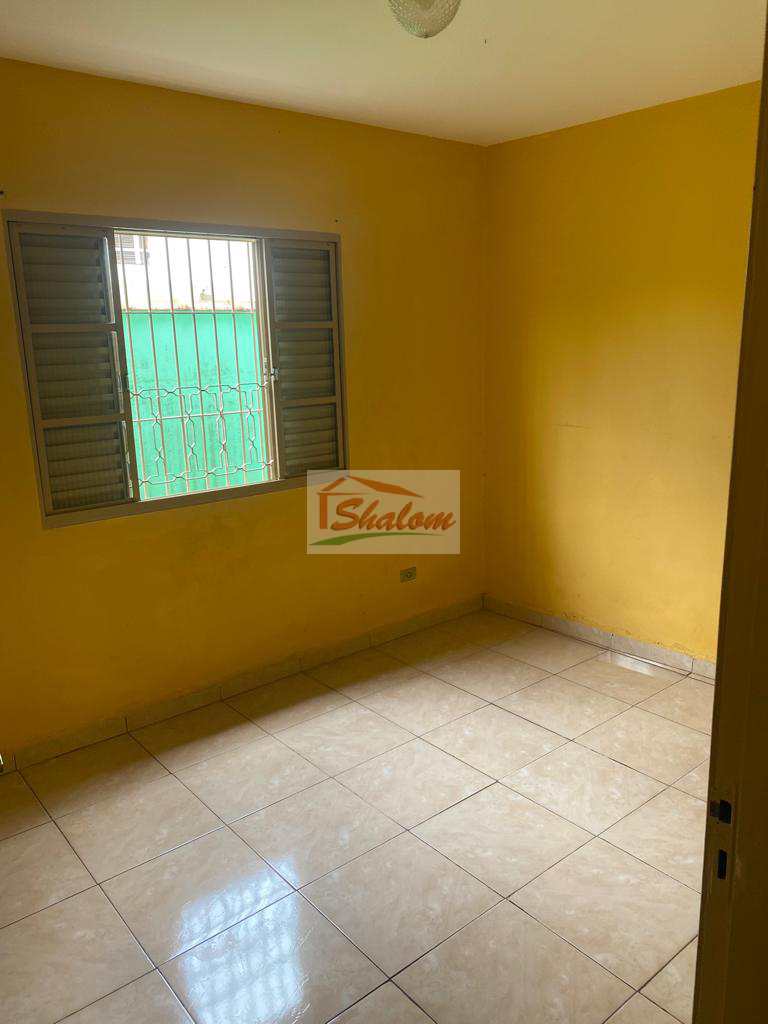 Casa em Caraguatatuba, no bairro Indaiá