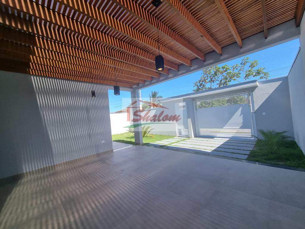 Casa em Caraguatatuba, no bairro Pontal de Santa Marina