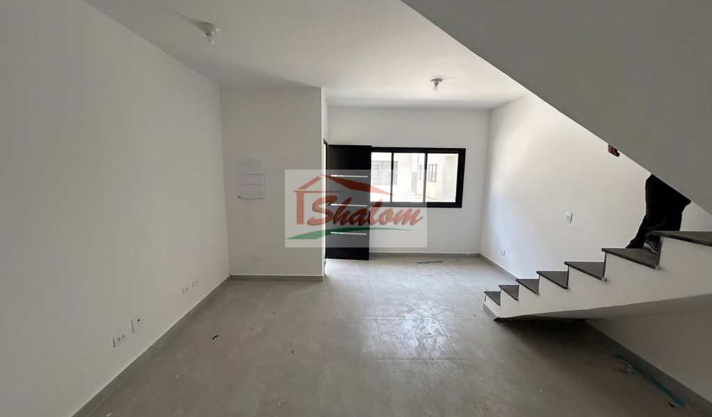 Casa de Condomínio em Caraguatatuba, bairro Cidade Jardim