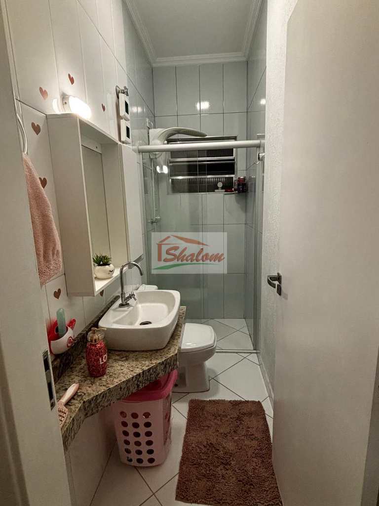 Casa em Caraguatatuba, no bairro Martim de Sá