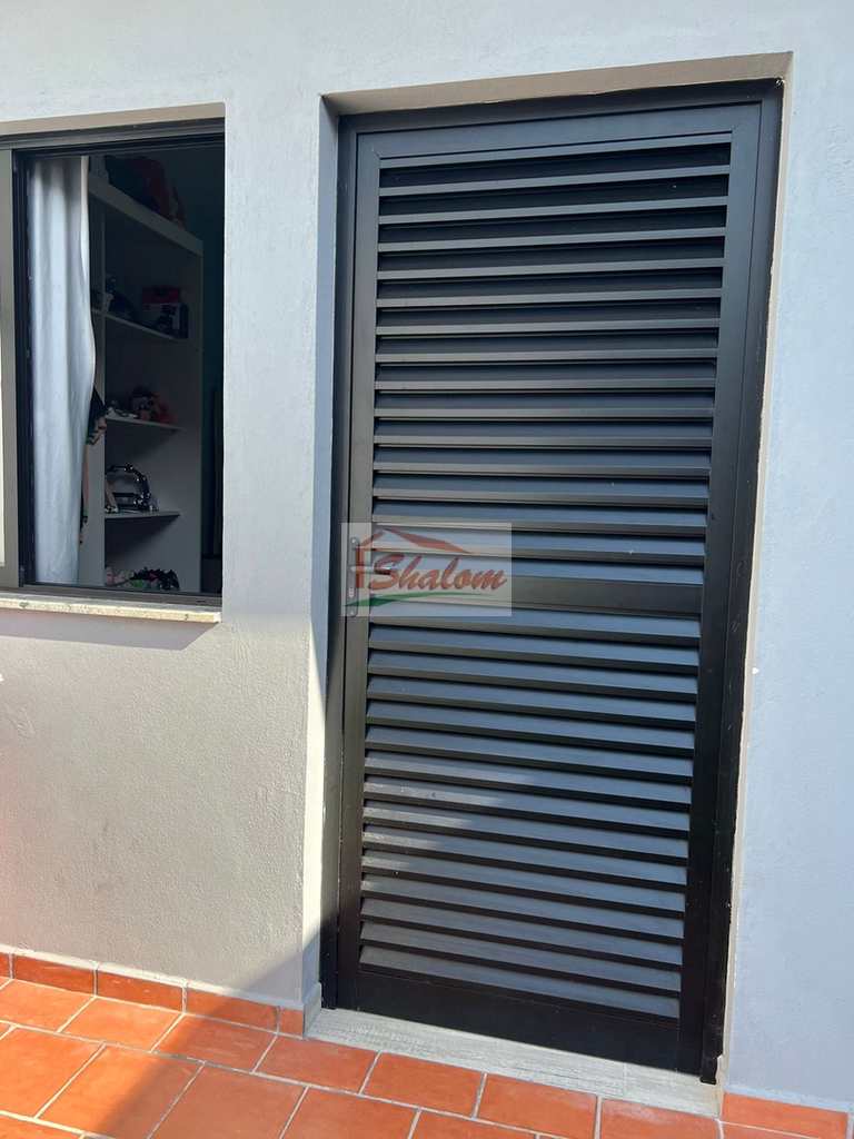 Casa em Caraguatatuba, no bairro Centro