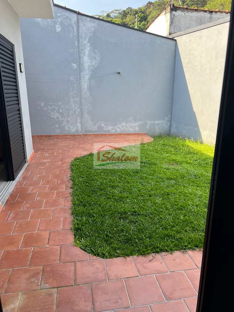 Casa em Caraguatatuba, no bairro Centro