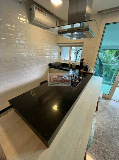 Apartamento em Caraguatatuba, no bairro Martim de Sá