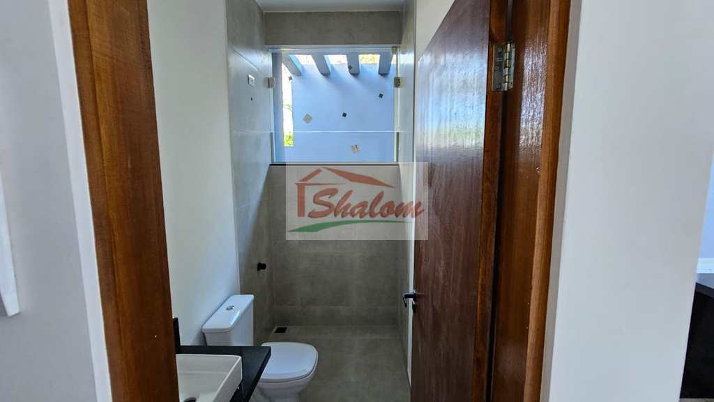Casa em Caraguatatuba, no bairro Balneário dos Golfinhos