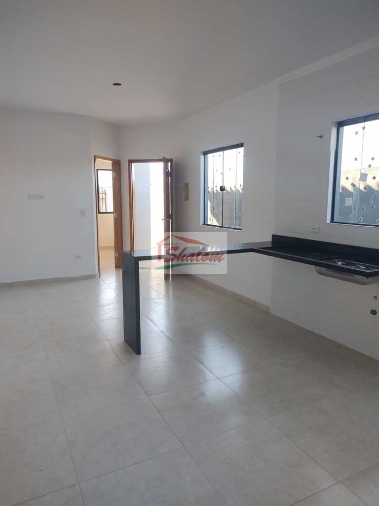 Casa em Caraguatatuba, no bairro Balneário dos Golfinhos