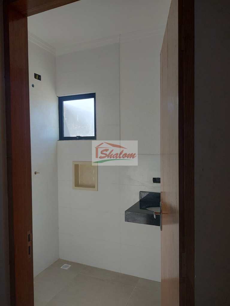 Casa em Caraguatatuba, no bairro Balneário dos Golfinhos